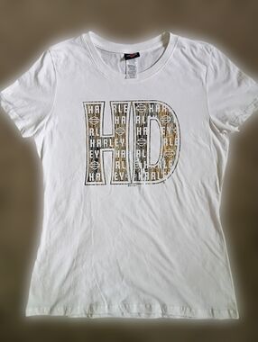 Harley Davidson Women's Top - Size Medium